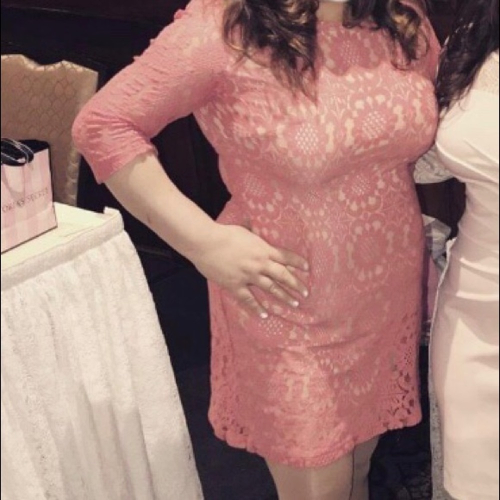 Jessica H Coral Long sleeve lace dress size 14